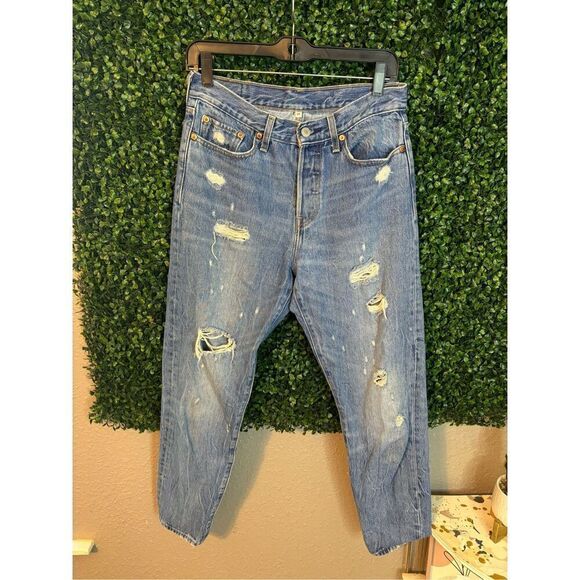 Levi’s Button Fly Distressed Jeans Size 28 - Picture 1 of 6
